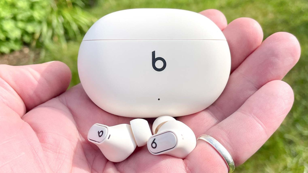 how to reset beats studio buds
